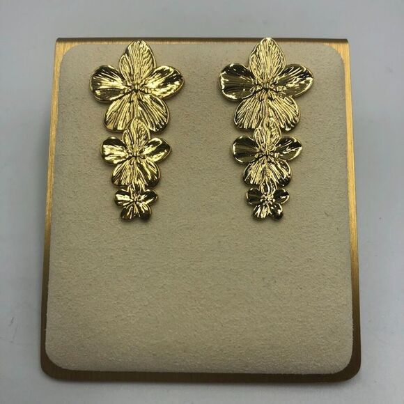 18K Gold Plated Women's Floral Sunflower Statement Dangling Pierced Earrings - Picture 8 of 8